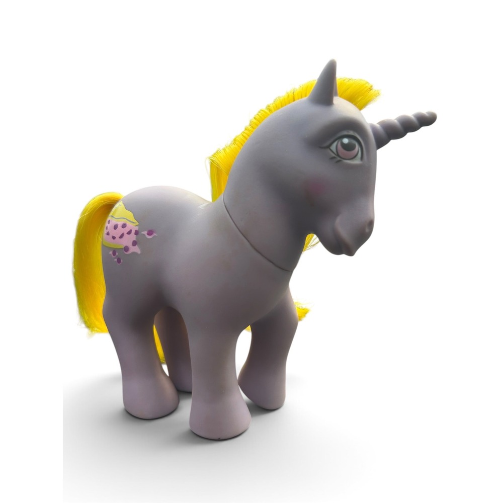 Vintage 1984 G1 My Little Pony Boysenberry Pie Blackberry Pie China Variant